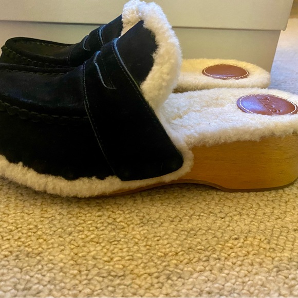 Chloe Joy Suede lambskin lined clogs, in near pristine condition size 37. - Picture 4 of 9